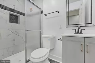 2512 Hollins St, Baltimore, MD 21223 - Photo 15