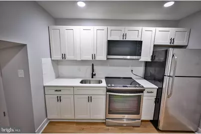 233 S Chapel Street, Baltimore, MD 21231 - Photo 7