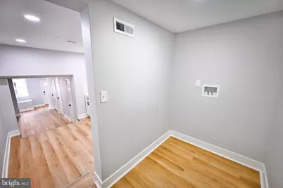 233 S Chapel Street, Baltimore, MD 21231 - Photo 9