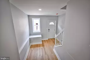 233 S Chapel St, Baltimore, MD 21231 - Photo 3