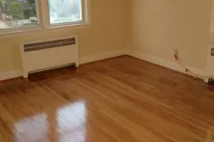 925 Chestnut Hill Ave, Baltimore, MD 21218 - Photo 9