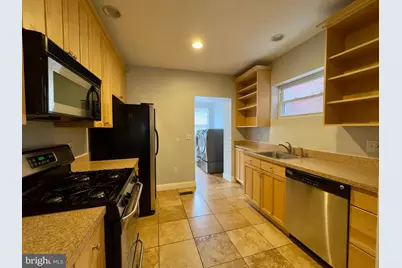 816 W 37th Street, Baltimore, MD 21211 - Photo 11