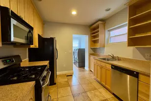 816 W 37th St, Baltimore, MD 21211 - Photo 11