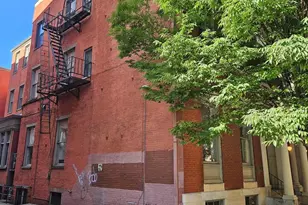 10 W Madison Street W, Baltimore, MD 21201 - Photo 3