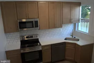 117 S Wickham Rd, Baltimore, MD 21229 - Photo 37