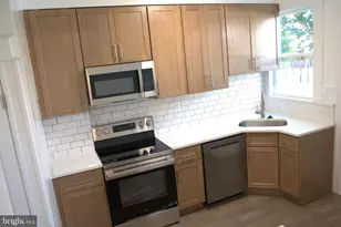 117 S Wickham Rd, Baltimore, MD 21229 - Photo 39