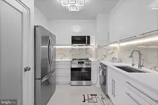3601 Greenway, Baltimore, MD 21218 - Photo 9