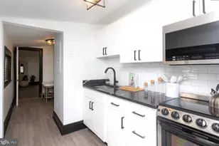 606 Cathedral St, Baltimore, MD 21201 - Photo 1