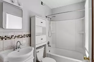 827 N Howard St, Baltimore, MD 21201 - Photo 33