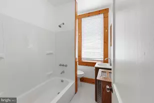 3202 Cliftmont Ave, Baltimore, MD 21213 - Photo 3