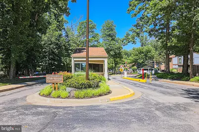 6300 Red Cedar Place #204, Baltimore, MD 21209 - Photo 5