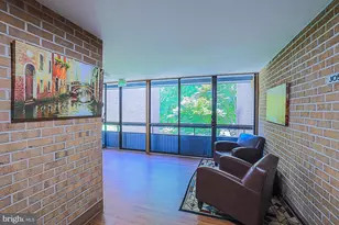 6350 Red Cedar Pl, Baltimore, MD 21209 - Photo 7