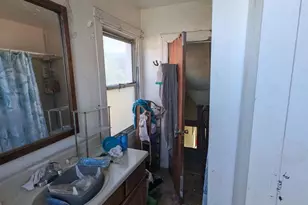1021 Parksley Ave, Baltimore, MD 21223 - Photo 23