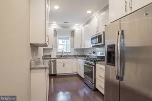 2038 Gough St, Baltimore, MD 21231 - Photo 9