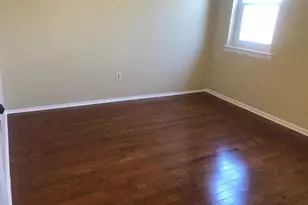 8 S Highland Ave, Baltimore, MD 21224 - Photo 5