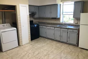 8 S Highland Ave, Baltimore, MD 21224 - Photo 17