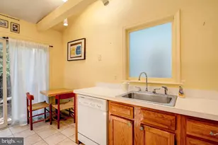 111 S Chester St, Baltimore, MD 21231 - Photo 9