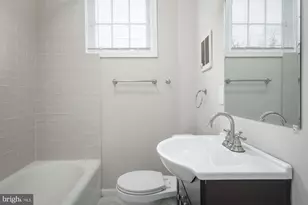 3220 Bayonne Ave, Baltimore, MD 21214 - Photo 11