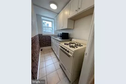3301 Guilford Avenue #4, Baltimore, MD 21218 - Photo 9