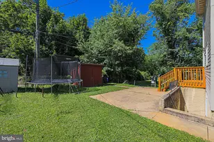 3910 Labyrinth Rd, Baltimore, MD 21215 - Photo 47
