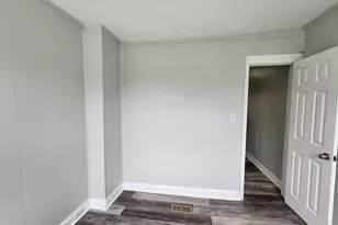 1813 Aiken St, Baltimore, MD 21213 - Photo 15
