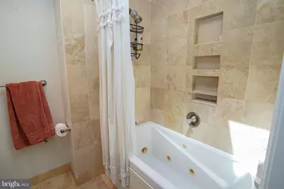 712 S Linwood Avenue, Baltimore, MD 21224 - Photo 9