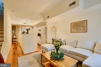 3 Hamburg Street E, Baltimore, MD 21230 - Photo 3