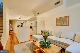 3 Hamburg Street E, Baltimore, MD 21230 - Photo 3
