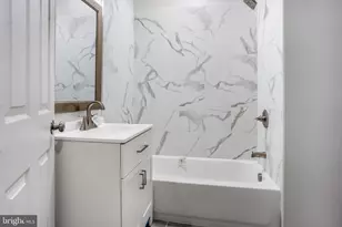 2332 Monroe St, Baltimore, MD 21217 - Photo 11