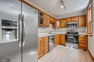 12 Poultney St, Baltimore, MD 21230 - Photo 11