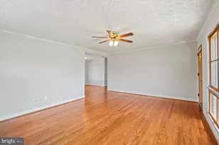 6216 McClean Blvd, Baltimore, MD 21214 - Photo 7