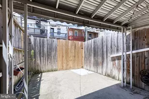 208 S Robinson St, Baltimore, MD 21224 - Photo 35