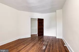 608 E 33rd St, Baltimore, MD 21218 - Photo 17
