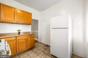 1238 W 37th St, Baltimore, MD 21211 - Photo 11