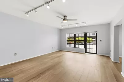 1200 Steuart Street #1035, Baltimore, MD 21230 - Photo 9