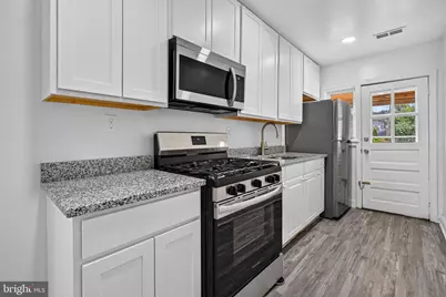3805 8th Street, Baltimore, MD 21225 - Photo 11