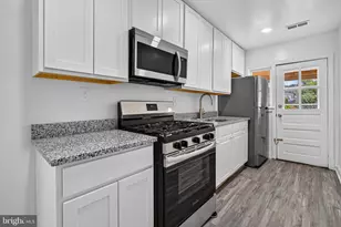 3805 8th St, Baltimore, MD 21225 - Photo 11