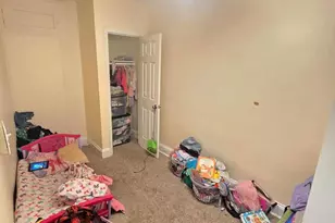 637 E 29th St, Baltimore, MD 21218 - Photo 11