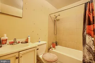 1606 Druid Hill Ave, Baltimore, MD 21217 - Photo 17