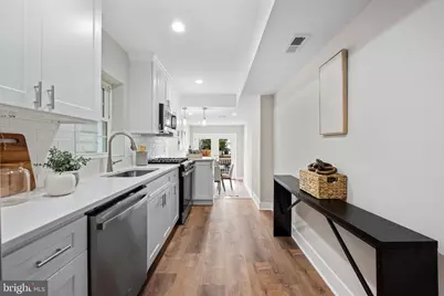 410 E Fort Avenue, Baltimore, MD 21230 - Photo 11