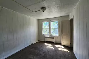 933 N Franklintown Rd, Baltimore, MD 21216 - Photo 13