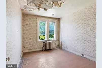 916 E 36th Street, Baltimore, MD 21218 - Photo 29
