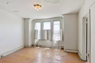 916 E 36th St, Baltimore, MD 21218 - Photo 27
