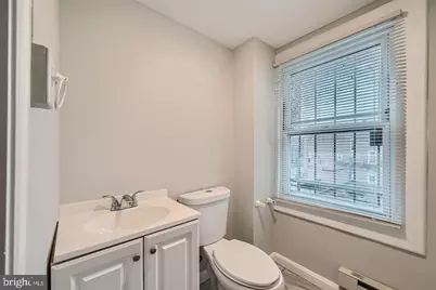 204 E 25th Street, Baltimore, MD 21218 - Photo 5