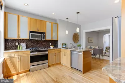 204 S East Avenue, Baltimore, MD 21224 - Photo 9