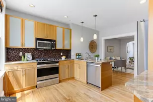 204 S East Ave, Baltimore, MD 21224 - Photo 9