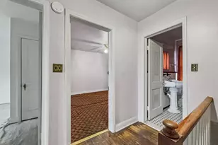 225 N Edgewood St, Baltimore, MD 21229 - Photo 15