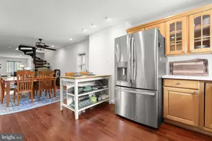 3200 E Lombard St, Baltimore, MD 21224 - Photo 25