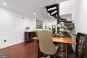 3200 E Lombard St, Baltimore, MD 21224 - Photo 17