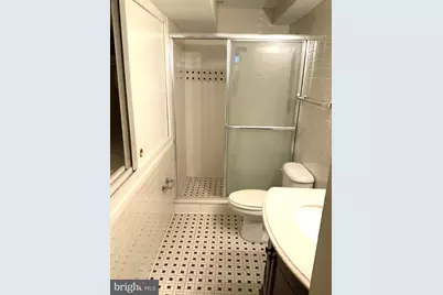 804 Hollins Street #BASEMENT STUDIO, Baltimore, MD 21201 - Photo 15
